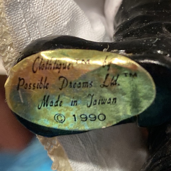 VINTAGE POSSIBLE DREAMS 1990- SANTA WHITE COAT ORNAMENT - Picture 7 of 9